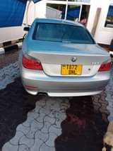 A picture of BMW 5 SERIES Mwaka 2005