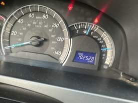 A picture of This is a Belgium standard Camry 2014 tom start 2014