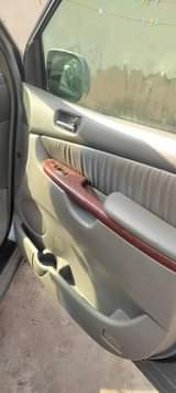 A picture of 2005 Toyota Sienna XLE 16 months 9ja used Full option