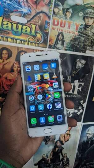 A picture of OPPO A57