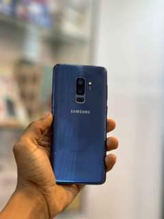 A picture of S9 plus gb256