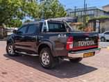 A picture of Hilux pick up double kibin