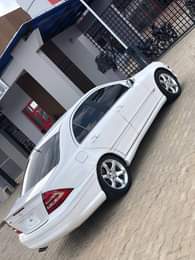A picture of FOR SALE SUPER CLEAN USED MERCEDES BENZ C230 2007 MODEL