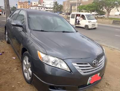 A picture of Toyota camry spider