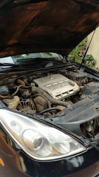 A picture of Es 330 everything is working perfectly well and nothing to