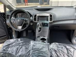 A picture of FOREIGN USED TOYOTA VENZA 4PLUGS 2014 MODEL WITH DUTY KEYLESS