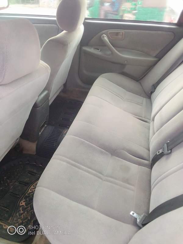 A picture of Toyota Camry tiny light Clean Body Sound engine 2 5m