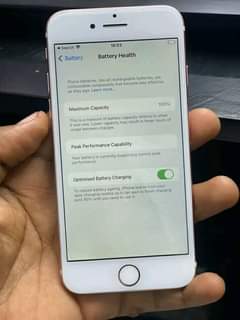 A picture of Iphone 7plain