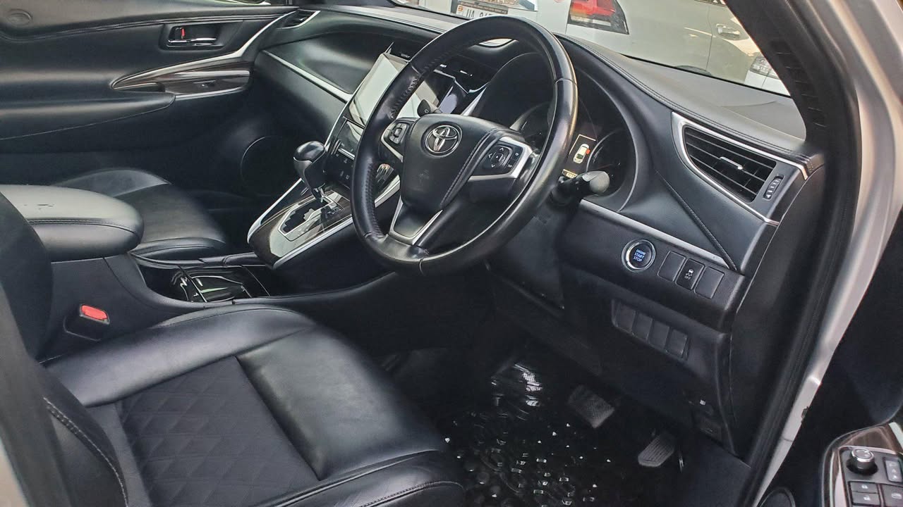 A picture of 2015 Toyota 2015