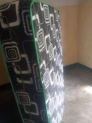 A picture of Pia nafanya delivery unalipia baada ya kupokea mzigo 0766435559