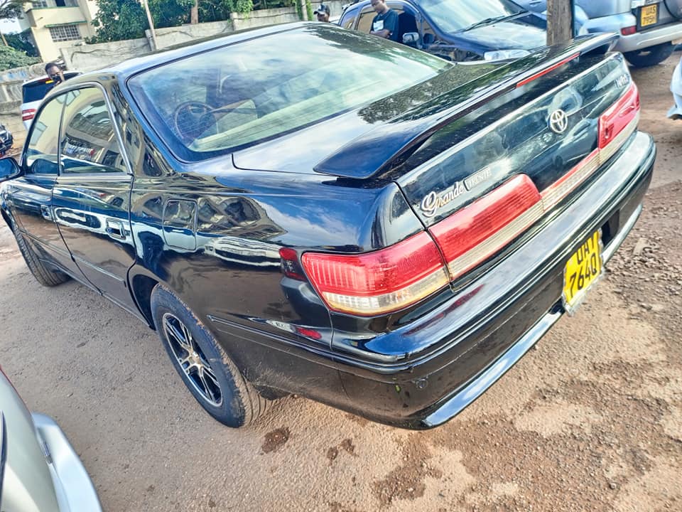 A picture of Toyota Mark 2Musota