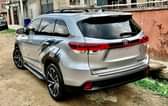 A picture of Registered Highlander Year 2015 Upgraded to 2018 ustom uty ntact