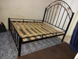 A picture of 5 6 chuma zipo nying rangi nzuri bei mi 180k
