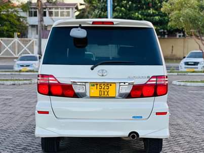 A picture of TOYOTA ALPHARD SWEET DXX