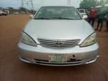 A picture of Toyota Camry 2004 4plugs