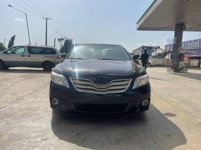 A picture of HOT DEAL 2008 Toyota Camry XLE Toks standard First body