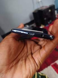 A picture of SAMSUNG GALAXY A51