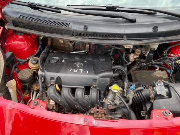 A picture of 2006 TOYOTA YARIS FOR SALE and everything is working perfectly
