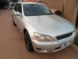 A picture of Toyota alteza