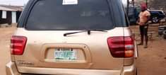 A picture of Toyota Sequoia 2006