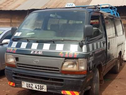 A picture of TOYOTA HIACE