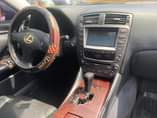 A picture of LEXUS IS250 08