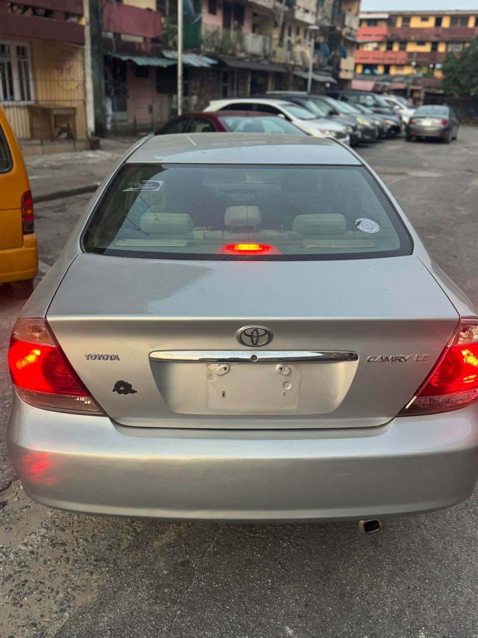 A picture of Toyota Camry 4 plug