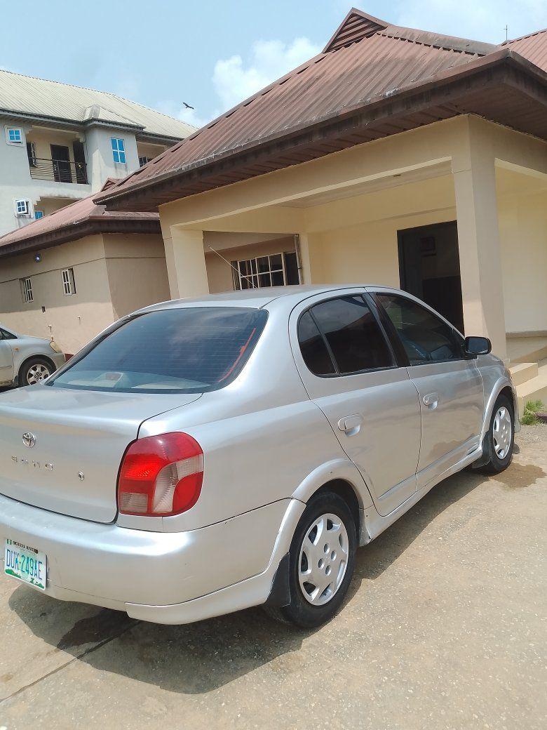 A picture of Car
