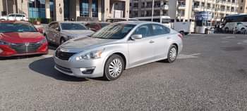 A picture of Altima 2013
