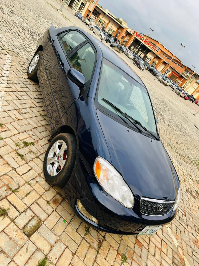 A picture of Corolla