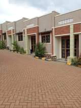 houses kyanja