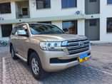 A picture of TOYOTA LANDCRUISER VX V8
