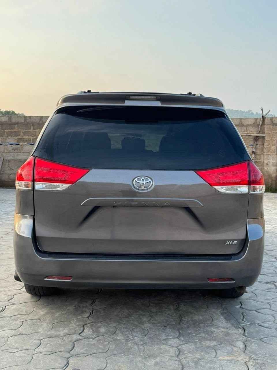 A picture of 2 months used and barely driven 2011 Toyota Sienna XLE