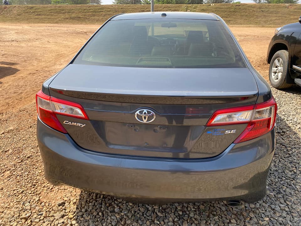A picture of Toyota Camry 2012