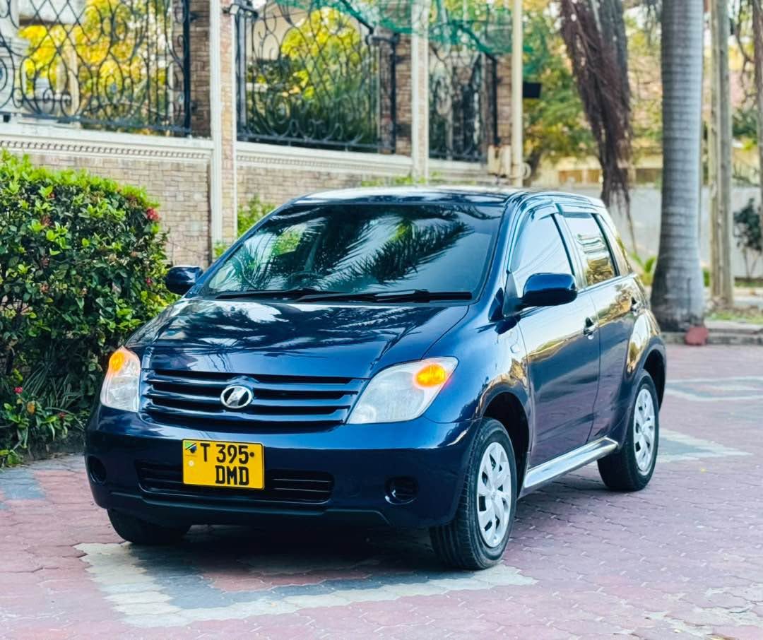 A picture of TOYOTA IST KALI SANA 0782512641