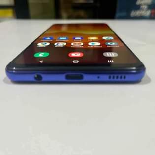 A picture of SAMSUNG GALAXY A31 neat and clean
