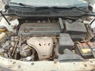A picture of Toyota mussle camry 2008 model engine and gear is perfect