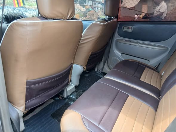 A picture of Toyota spacio