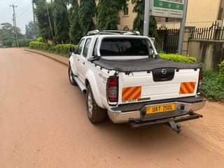 A picture of Nissan hard body 2014 50m
