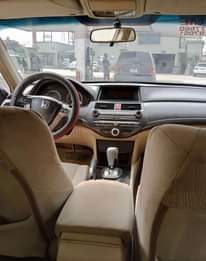 A picture of Toks standard Honda Accord 010 Extremely clean in and out4plugs