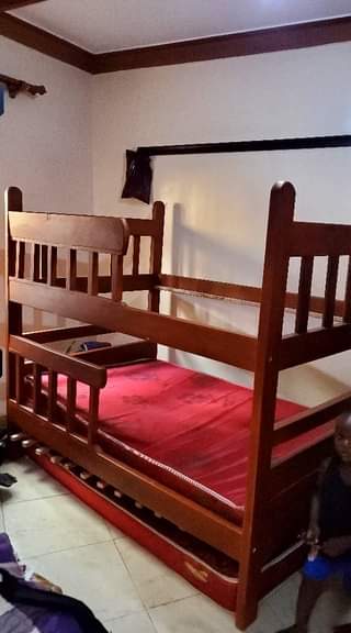 A picture of DOUBLE DECKER 4 6 FTS WITH ITS MATTRESS