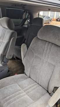 A picture of 2002 Toyota sienna