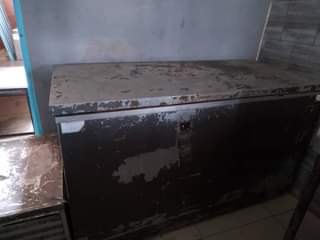 classifieds/fridges