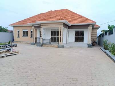 A picture of Brand new house at Kitende