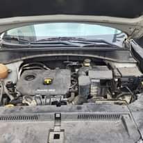 A picture of Neatly used 2016 Hyundai Tucson Untempered engine and ac Complete