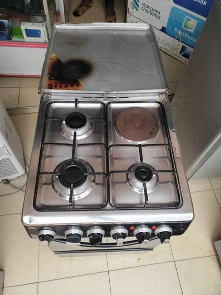 A picture of 31 Electric and Gas Cooker with an Oven in stock