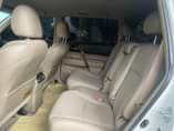 A picture of CLEAN REGISTERED TOYOTA HIGHLANDER LIMITED EDITION 2012 MODEL 6 8M