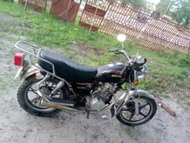 A picture of Haojue mninga cc 125