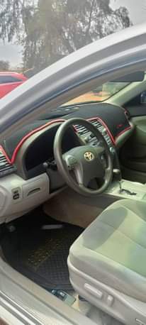A picture of Toyota Camry 2008 LE 08020698400