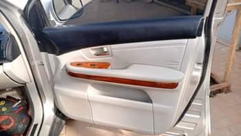 A picture of Neatly used Lexus RX330 Engine very sound Gear select perfectly
